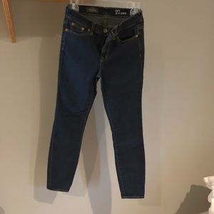 J. Crew dark wash toothpick style jeans!